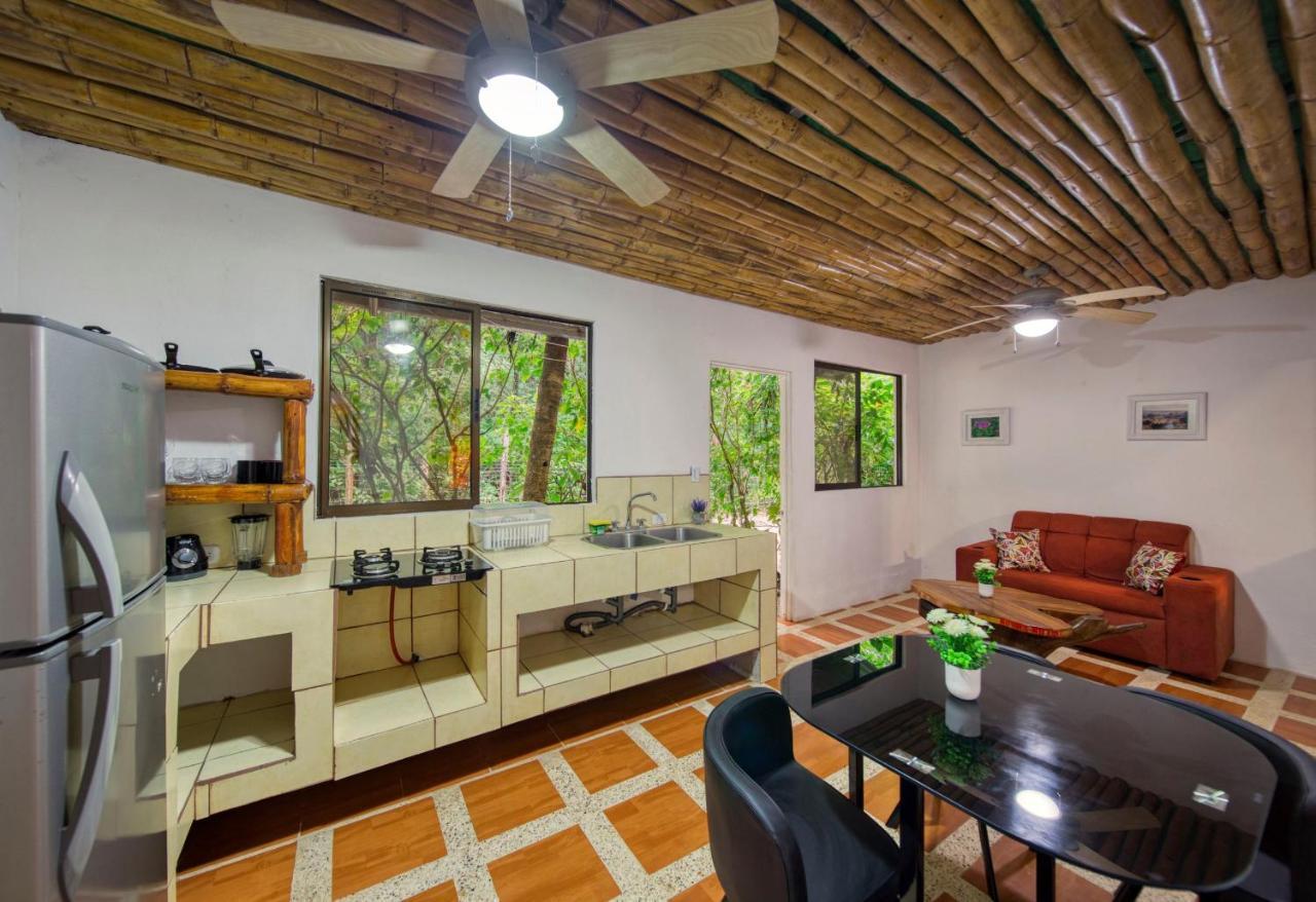 Jungle'S Edge Hotel Nosara ภายนอก รูปภาพ